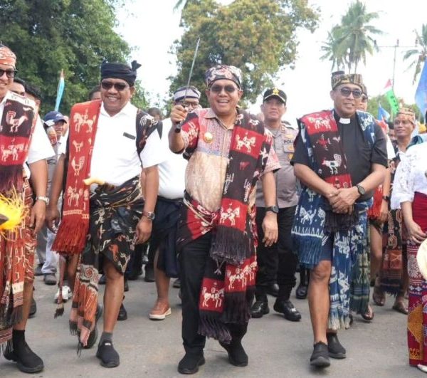 Gub dan Umbu22 768x531 1 600x531