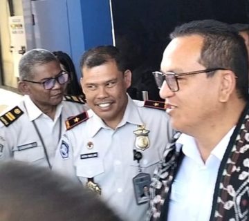 Umbu dan Saroha1 768x537 1 360x320