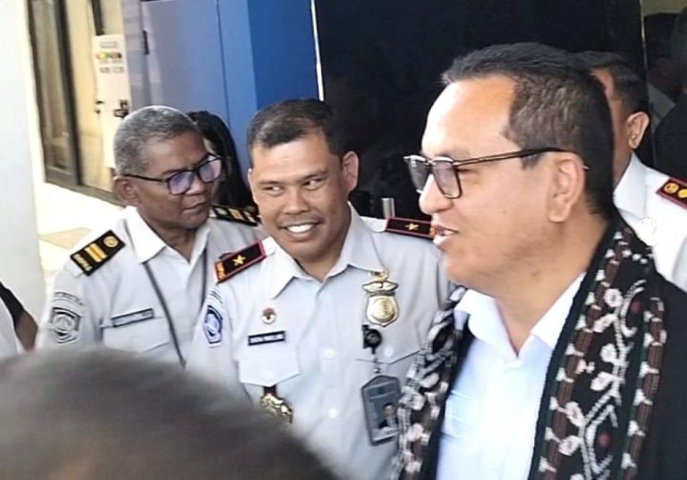 Umbu dan Saroha1 768x537 1